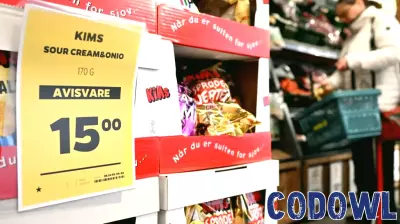 Trump-Weary Danes Turn to Technology in Boycott of US Brands